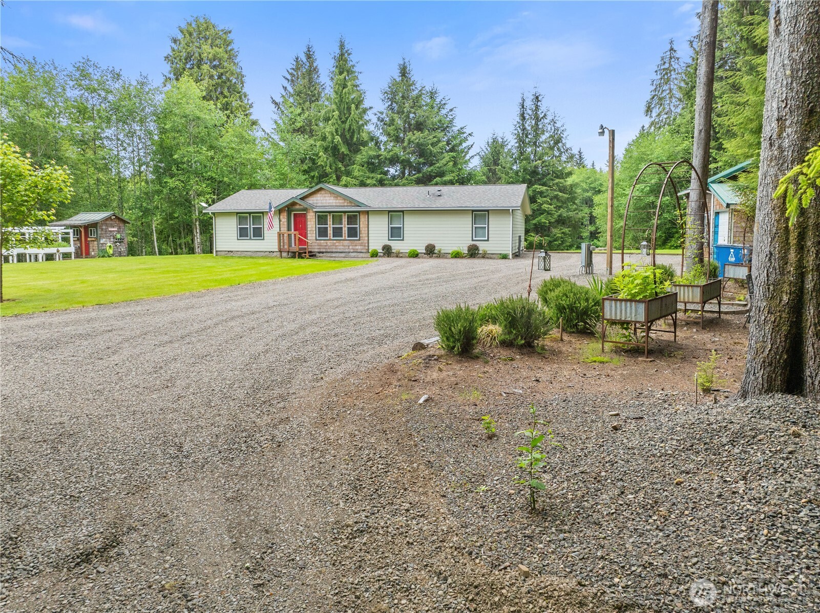 132 River Park Road Forks WA 98331