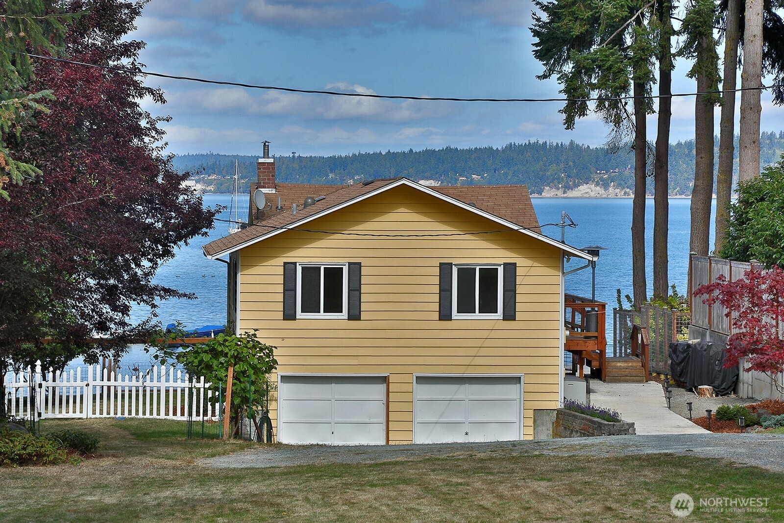 4381 Honeymoon Bay Road Greenbank WA 98253