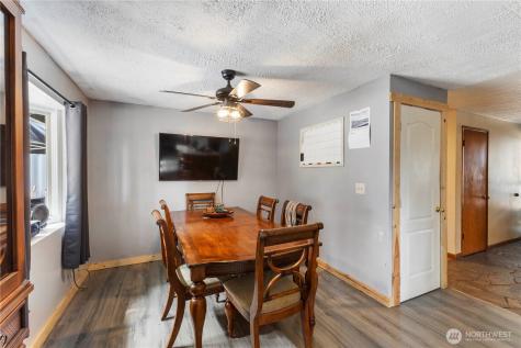 15433 SE 275th Street Kent WA 98042