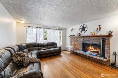 15433 SE 275th Street Kent WA 98042