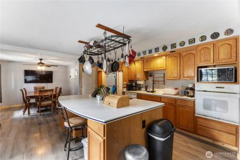 15433 SE 275th Street Kent WA 98042