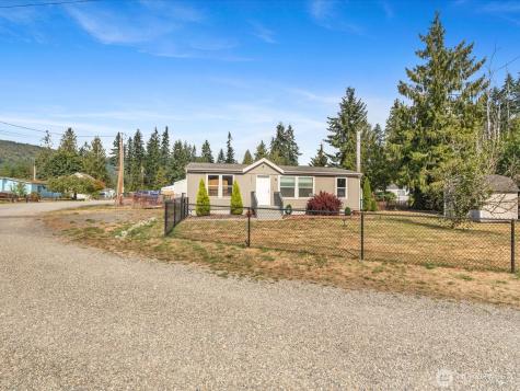 12721 W Macs Loop Road Granite Falls WA 98252