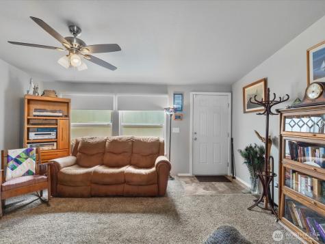 12721 W Macs Loop Road Granite Falls WA 98252