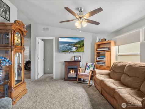 12721 W Macs Loop Road Granite Falls WA 98252