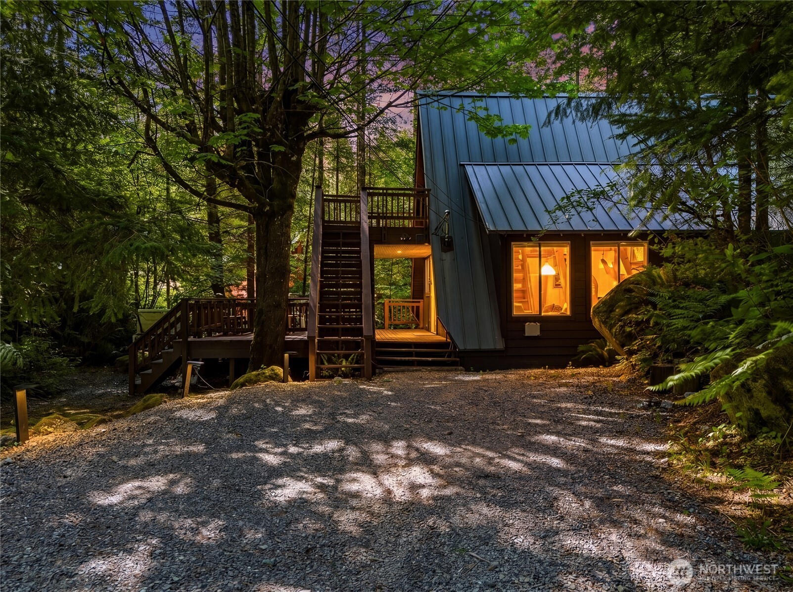 11857 Tyee River Road NE Skykomish WA 98288