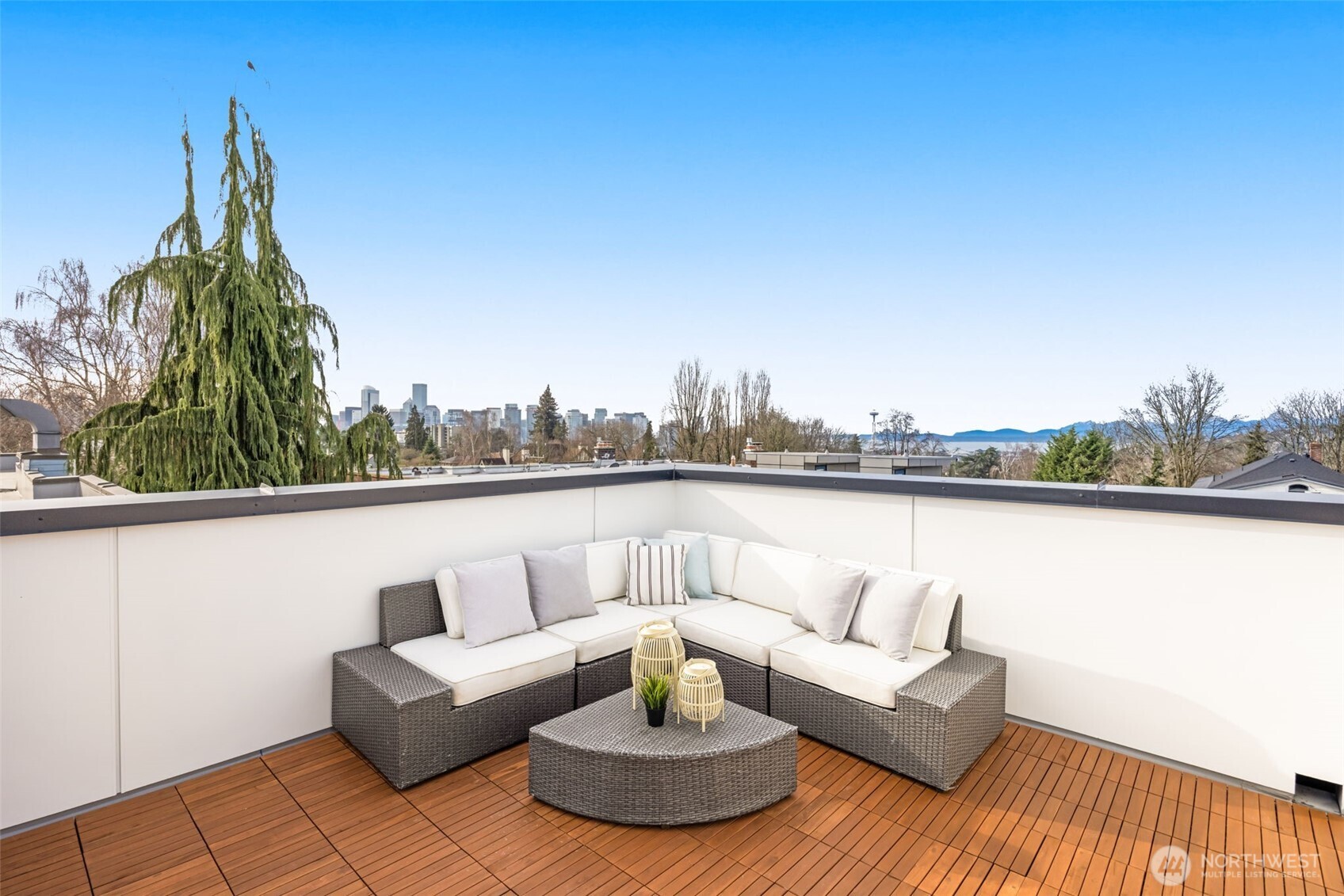 1127 10th Avenue E Seattle WA 98102