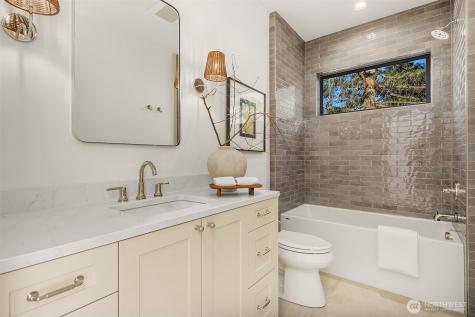 12603 NE 80th Street Kirkland WA 98033