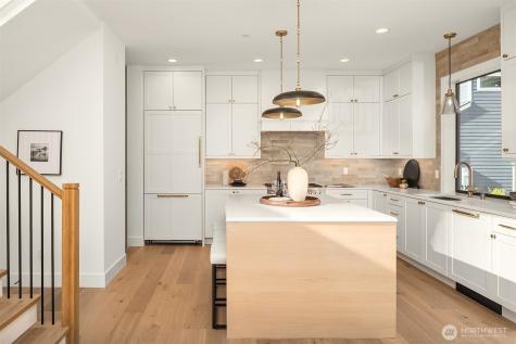 12603 NE 80th Street Kirkland WA 98033