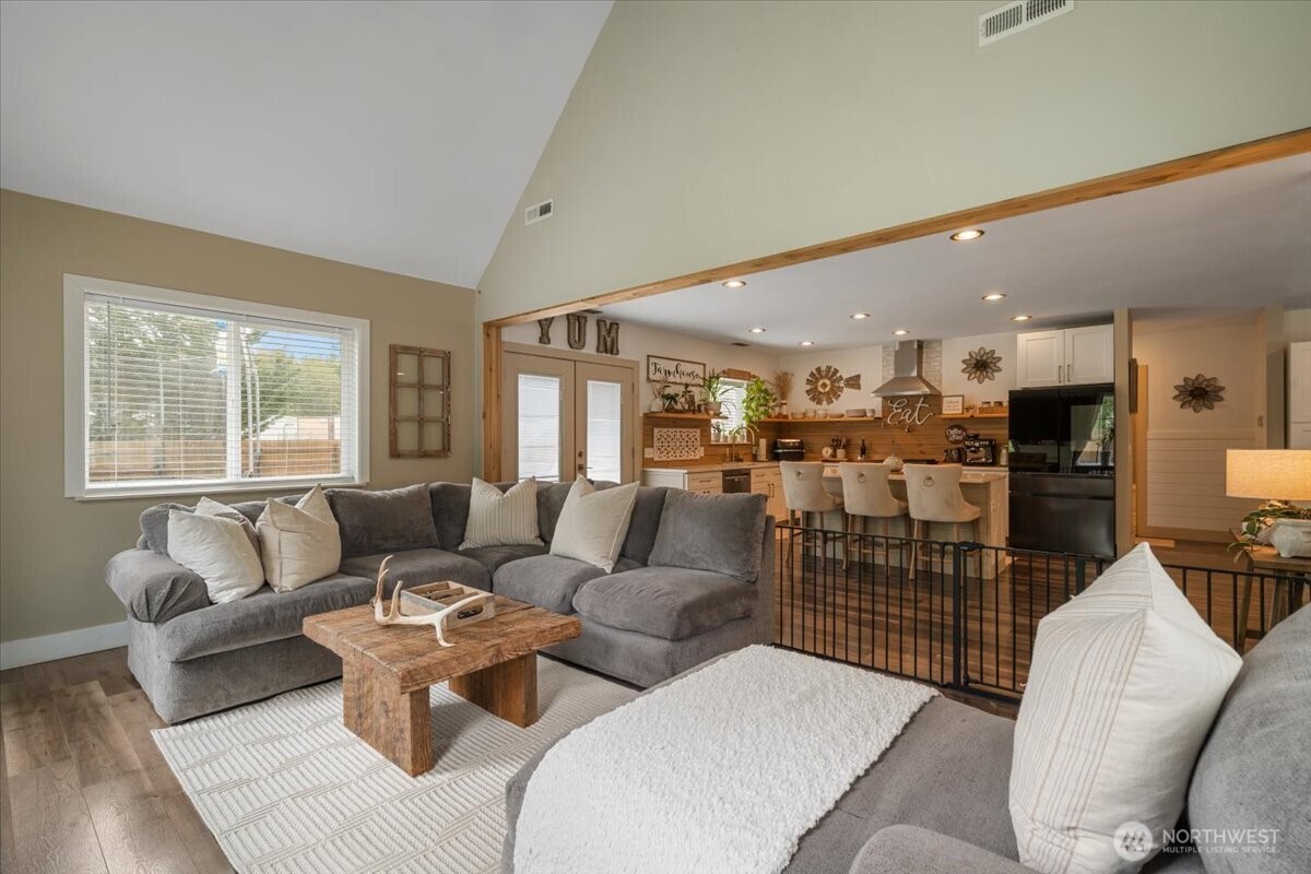 26709 Entwhistle Road E Buckley WA 98321