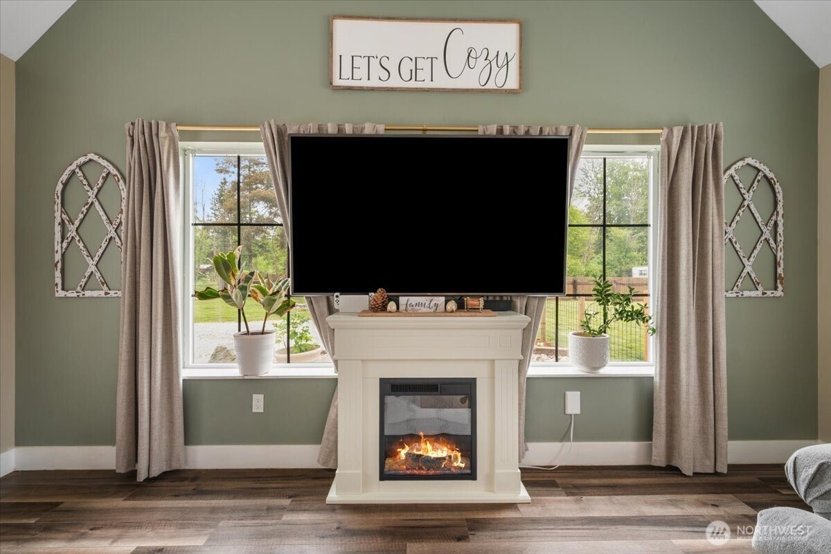 26709 Entwhistle Road E Buckley WA 98321