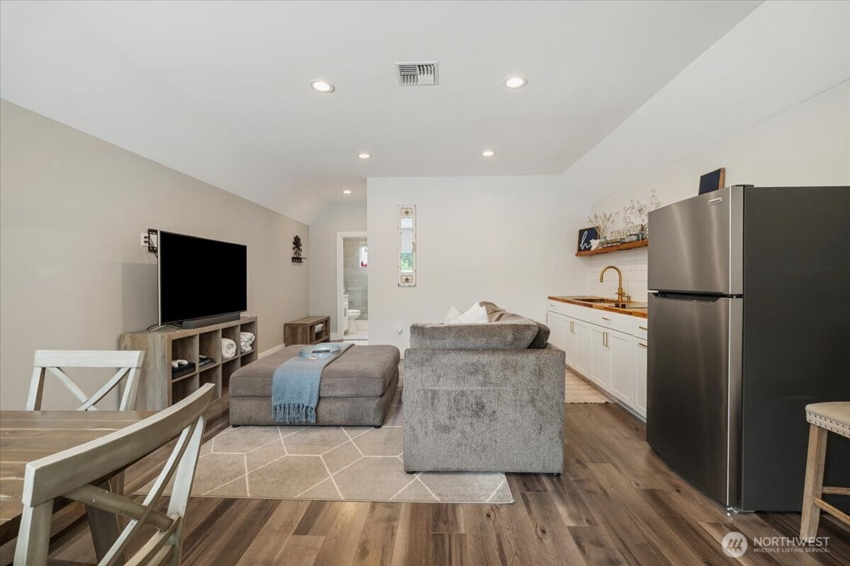 26709 Entwhistle Road E Buckley WA 98321