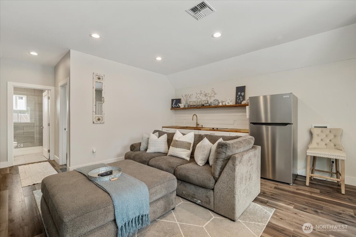 26709 Entwhistle Road E Buckley WA 98321