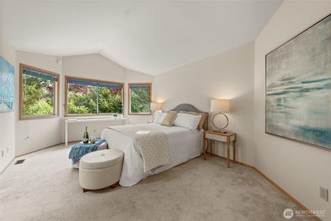 25542 SE 41st Court Sammamish WA 98029