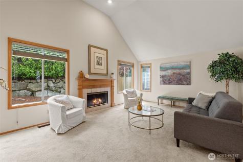 25542 SE 41st Court Sammamish WA 98029