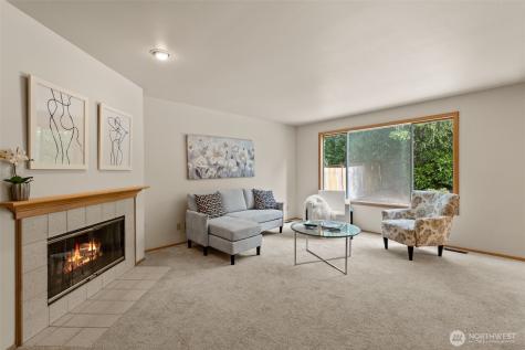 25542 SE 41st Court Sammamish WA 98029