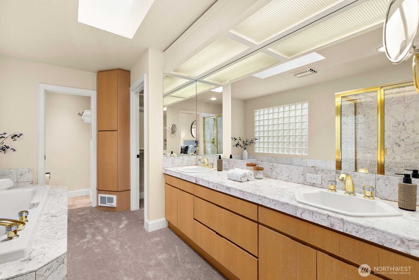 2341 43rd Avenue E Seattle WA 98112