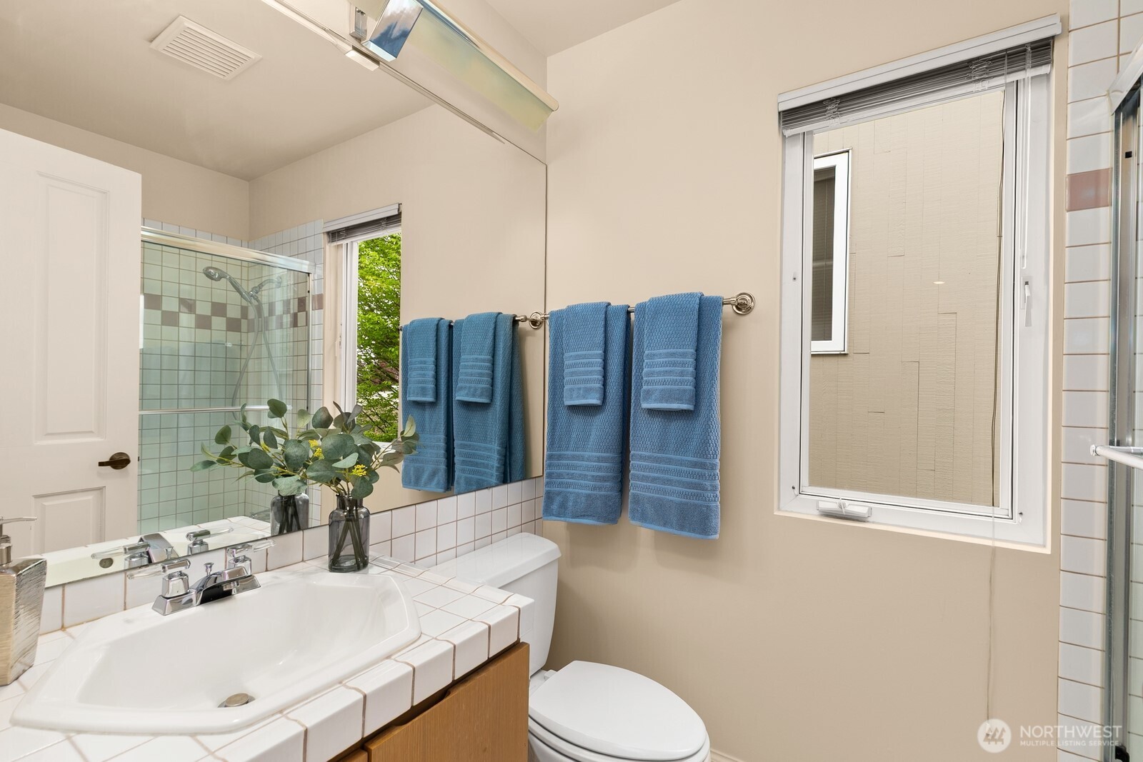 2341 43rd Avenue E Seattle WA 98112