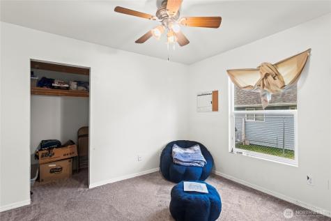 6828 Yakima Avenue Tacoma WA 98408