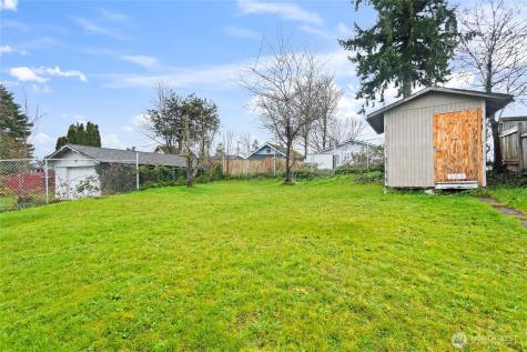 6828 Yakima Avenue Tacoma WA 98408
