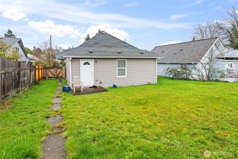 6828 Yakima Avenue Tacoma WA 98408