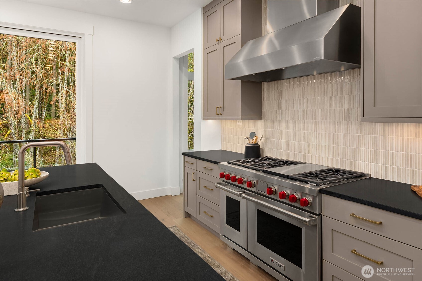 21045 SE 80th Street Issaquah WA 98027