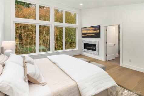 21045 SE 80th Street Issaquah WA 98027