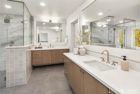 21045 SE 80th Street Issaquah WA 98027