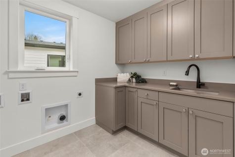 21045 SE 80th Street Issaquah WA 98027