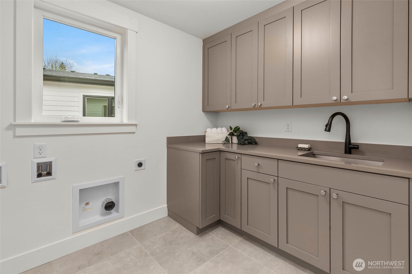 21045 SE 80th Street Issaquah WA 98027