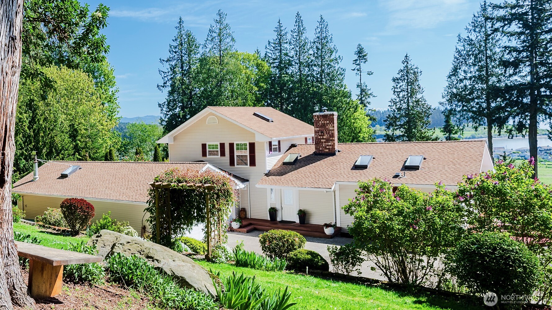 485 S Vesper Way Camano Island WA 98282