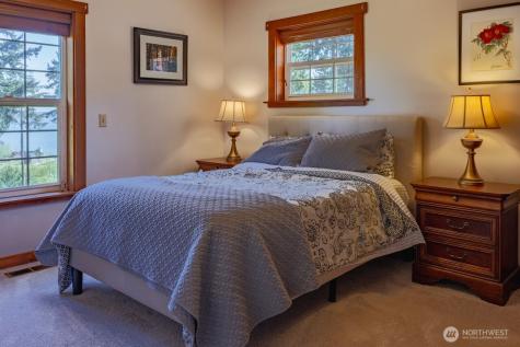485 S Vesper Way Camano Island WA 98282