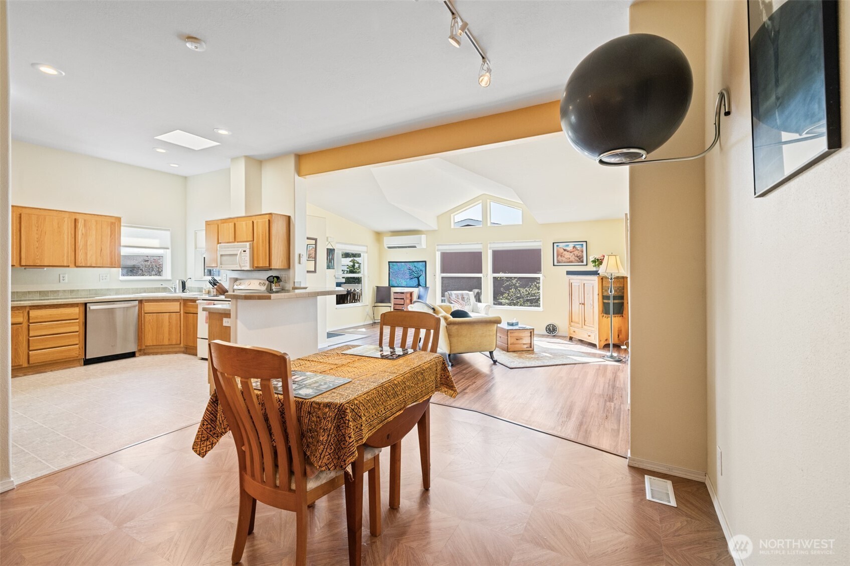 773 W Heritage Loop Sequim WA 98382