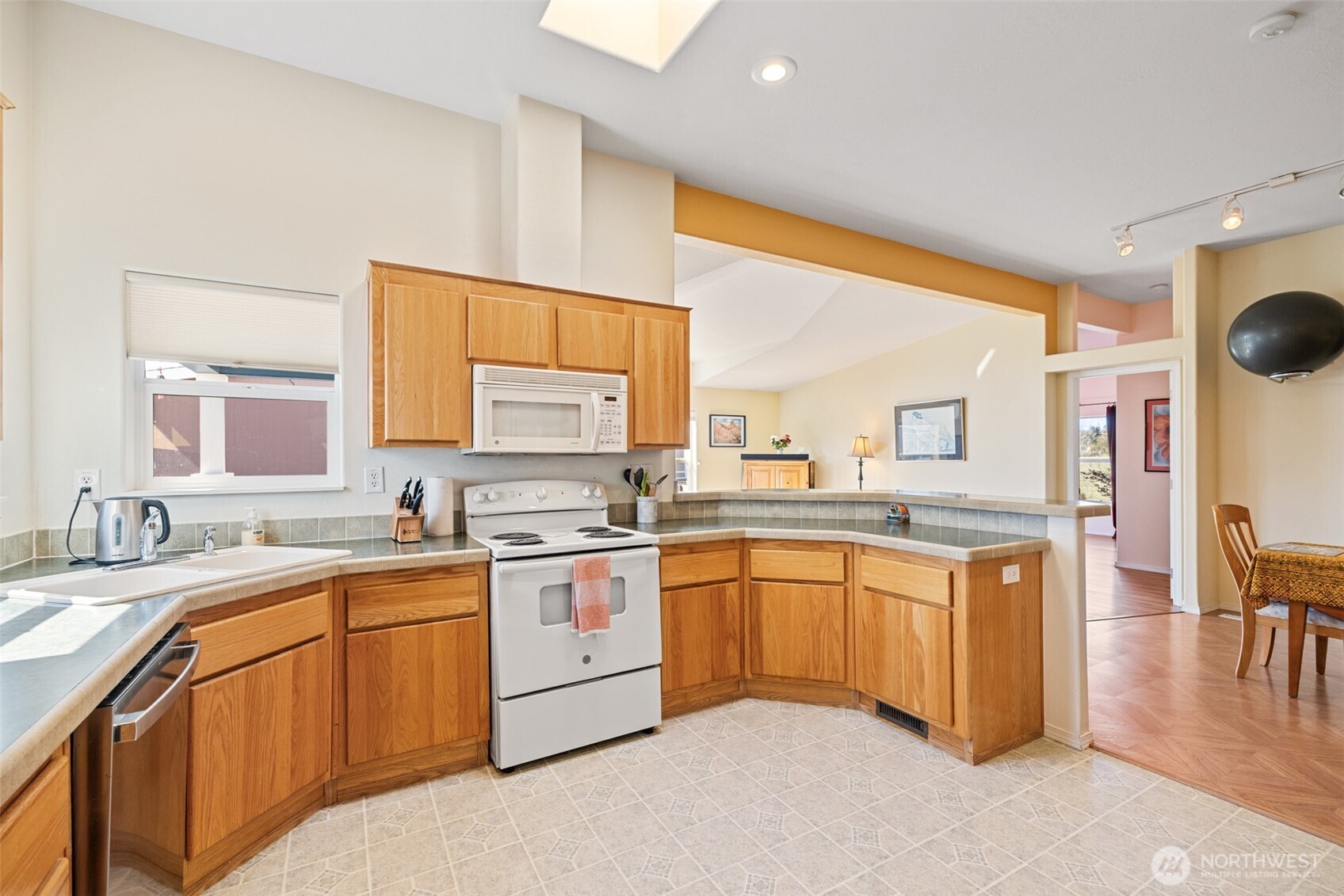 773 W Heritage Loop Sequim WA 98382