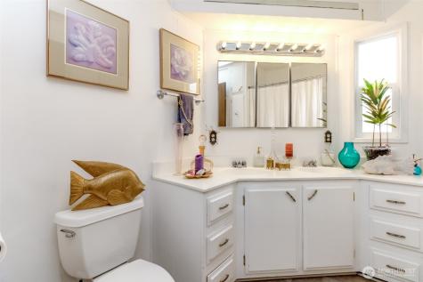 2101 S 324th Street Federal Way WA 98003