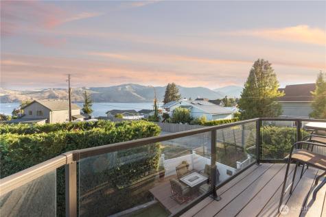 11 Lizzie Lane Manson WA 98831
