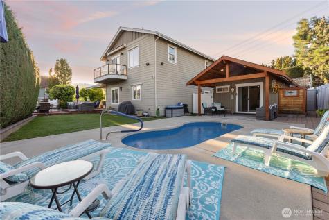 11 Lizzie Lane Manson WA 98831