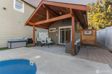11 Lizzie Lane Manson WA 98831