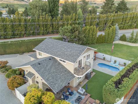 11 Lizzie Lane Manson WA 98831