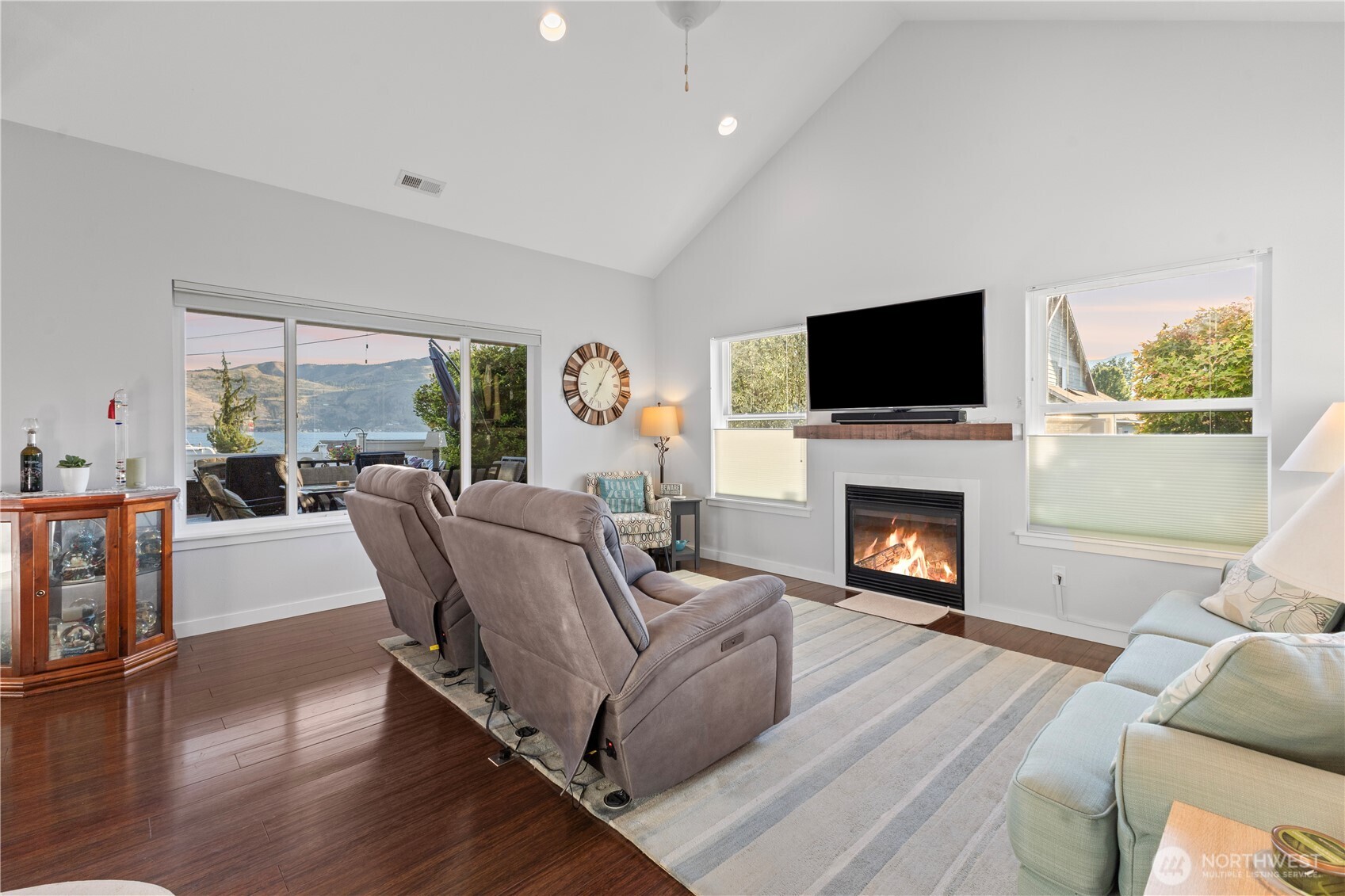 11 Lizzie Lane Manson WA 98831