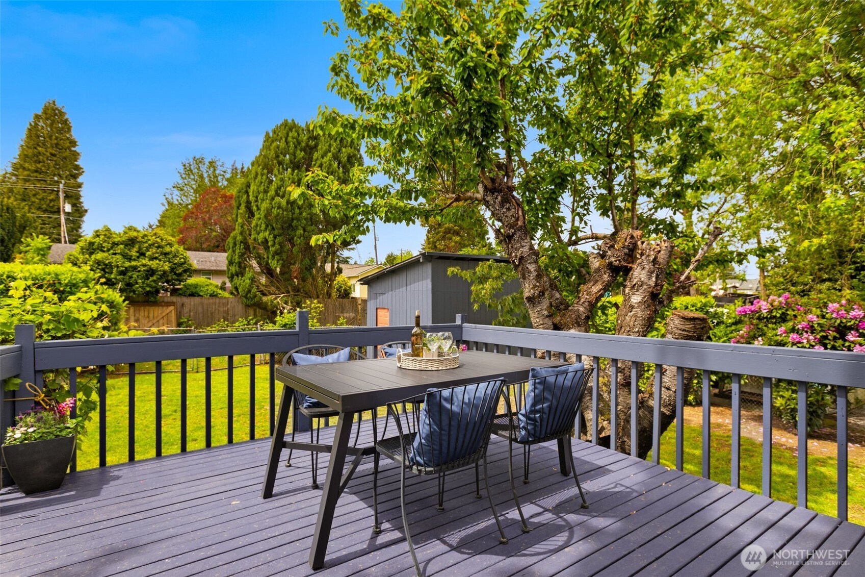 10417 17th Avenue SW Seattle WA 98146