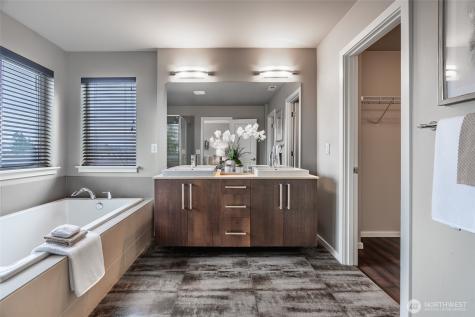 13211 SE 306th Street Auburn WA 98092
