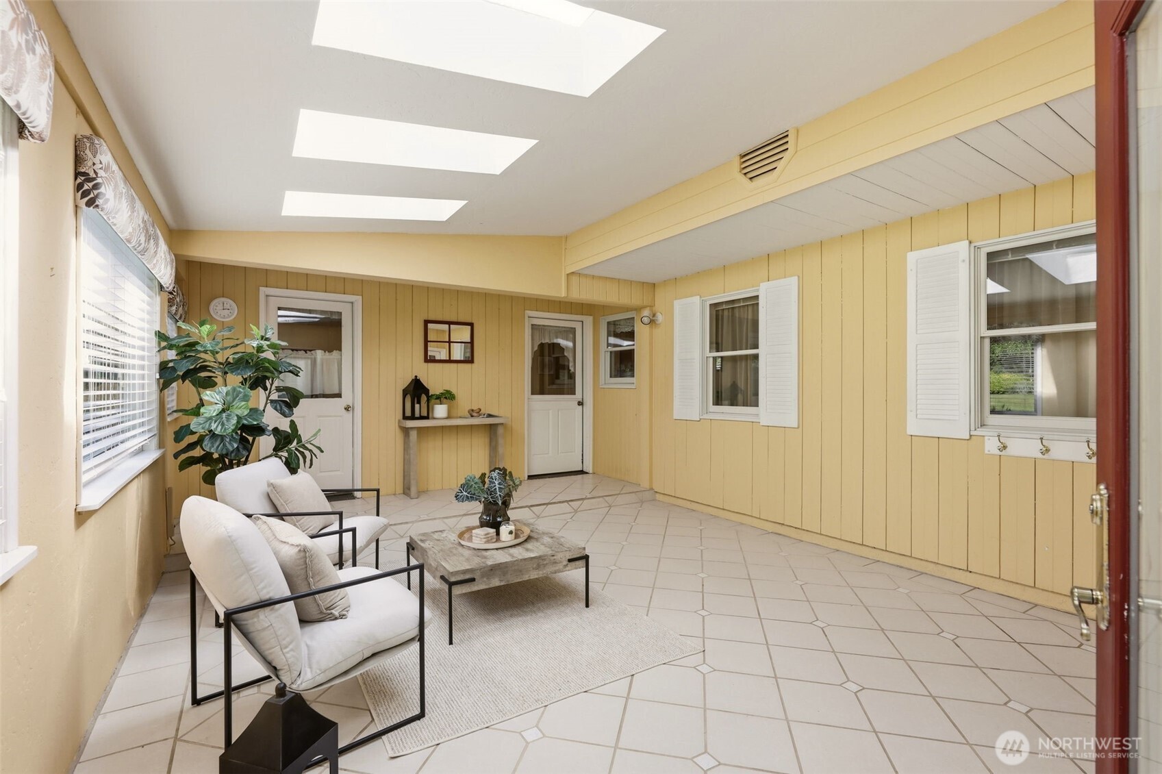 15714 Larson Lane Mount Vernon WA 98273