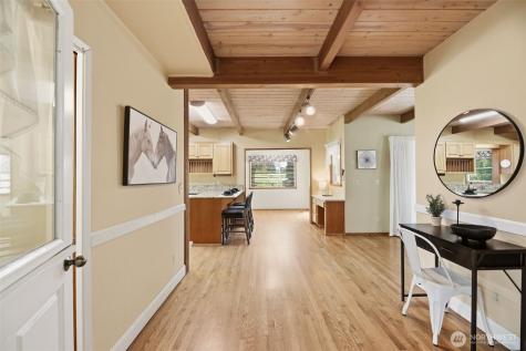 15714 Larson Lane Mount Vernon WA 98273