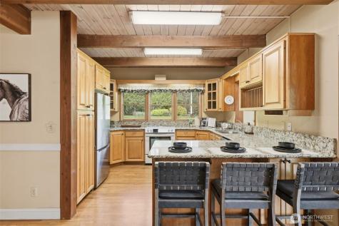 15714 Larson Lane Mount Vernon WA 98273