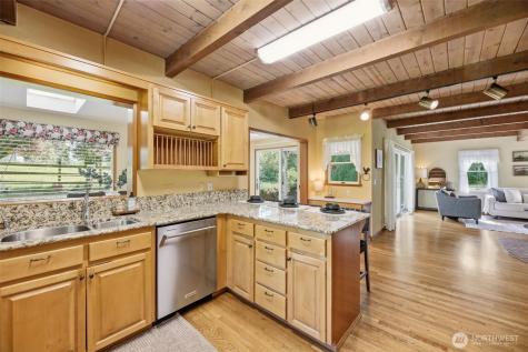 15714 Larson Lane Mount Vernon WA 98273