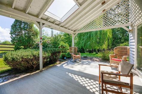 15714 Larson Lane Mount Vernon WA 98273