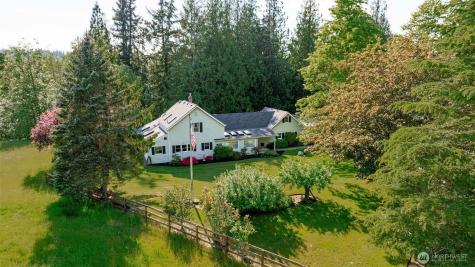15714 Larson Lane Mount Vernon WA 98273