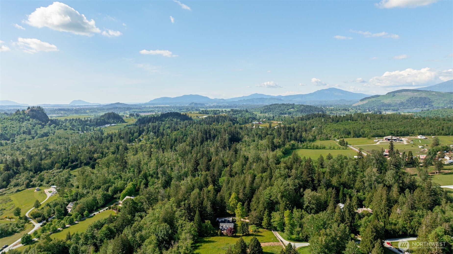 15714 Larson Lane Mount Vernon WA 98273