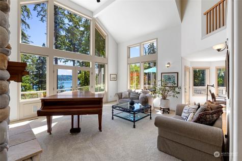 2247 W Lake Sammamish Parkway Se Bellevue WA 98008