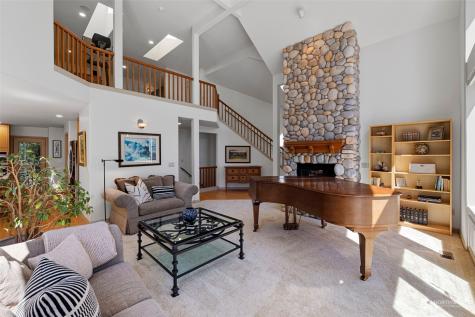 2247 W Lake Sammamish Parkway Se Bellevue WA 98008